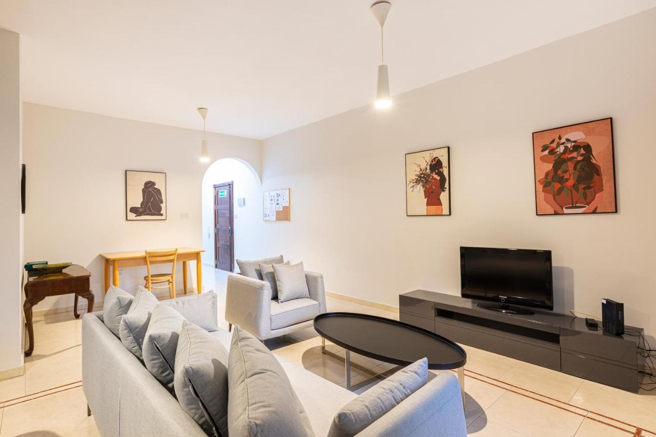 Sliema Central Apartment Just Minutes From The Beach By Jl Exterior foto