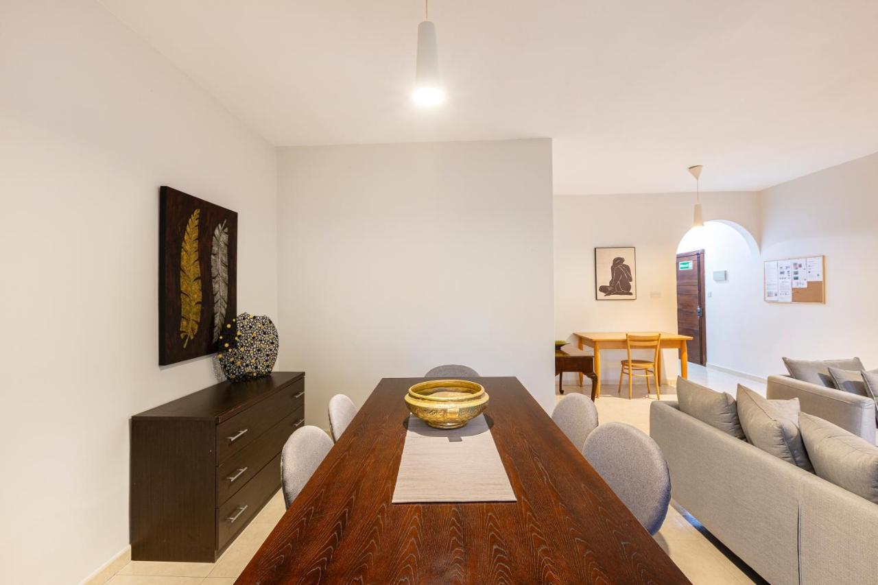 Sliema Central Apartment Just Minutes From The Beach By Jl Exterior foto