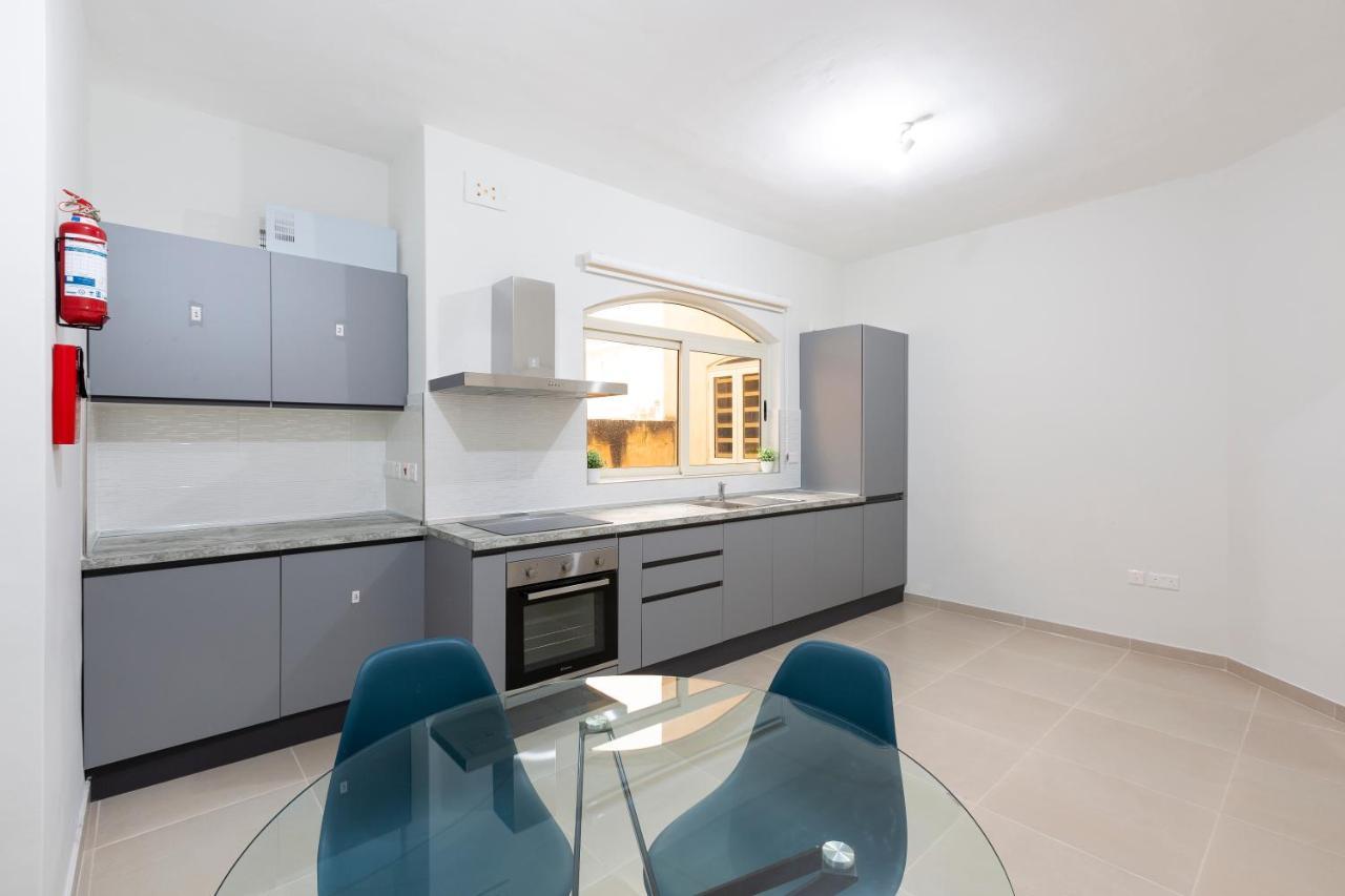 Sliema Central Apartment Just Minutes From The Beach By Jl Exterior foto